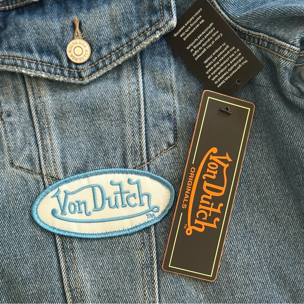 Von Dutch Denim Trucker Jacket Viral Button Up Patches Graphic Print Y2K Indie L - Picture 10 of 12